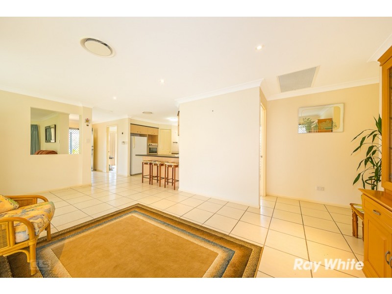 8 Yellowfin Place, Banksia Beach QLD 4507