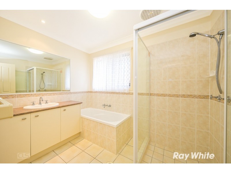 8 Yellowfin Place, Banksia Beach QLD 4507
