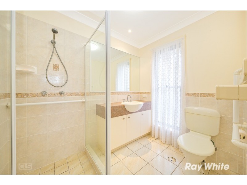 8 Yellowfin Place, Banksia Beach QLD 4507