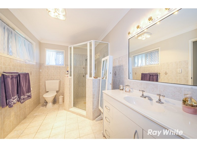 3 Bass Court, Banksia Beach QLD 4507