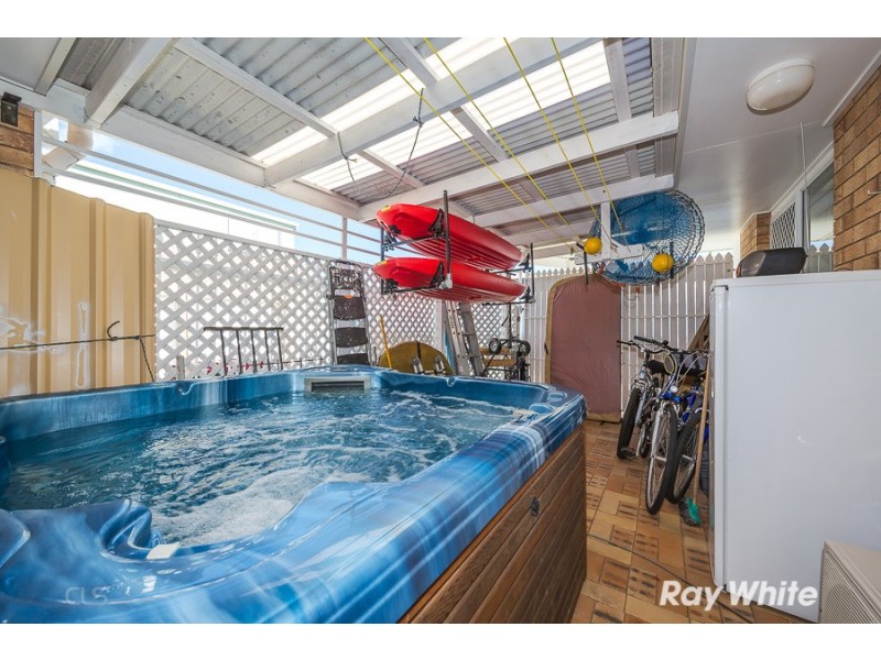 3 Bass Court, Banksia Beach QLD 4507