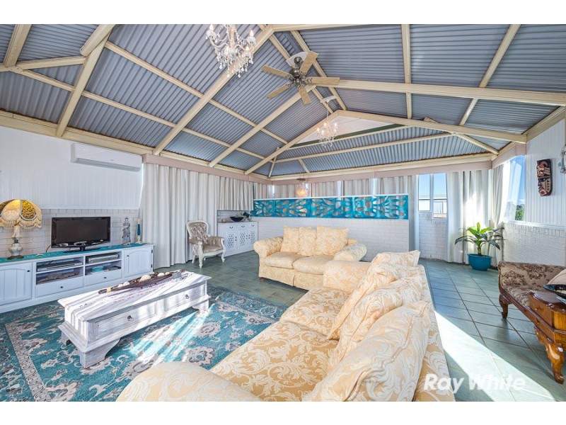 3 Bass Court, Banksia Beach QLD 4507