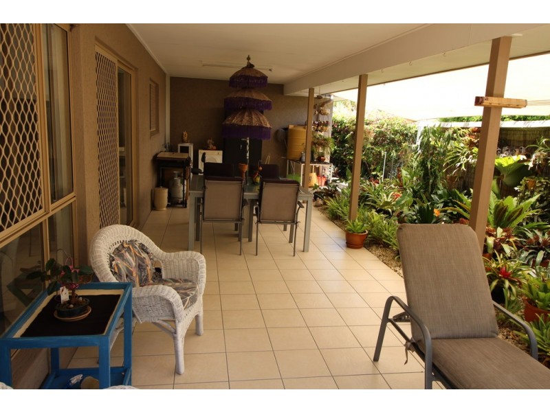 125 Cosmos Avenue, Banksia Beach QLD 4507