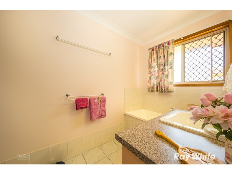 38 Avon Avenue, Banksia Beach QLD 4507