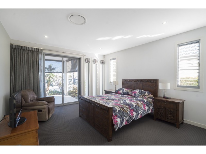 58 Cosmos Avenue, Banksia Beach QLD 4507