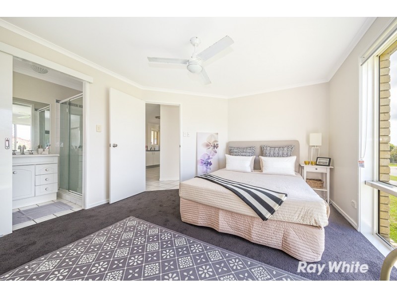 12 Monavale Court, Sandstone Point QLD 4511