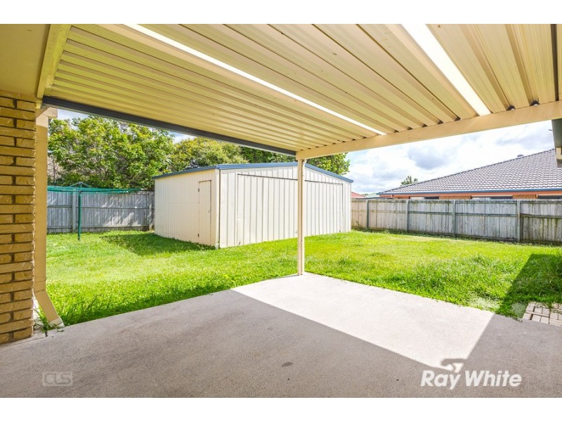 12 Monavale Court, Sandstone Point QLD 4511