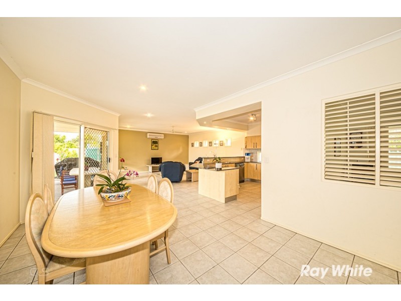 4 Whitehaven Place, Banksia Beach QLD 4507