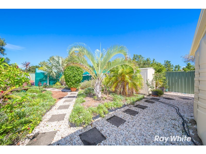 4 Whitehaven Place, Banksia Beach QLD 4507