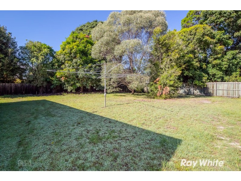 4 Spowers Street, Bongaree QLD 4507