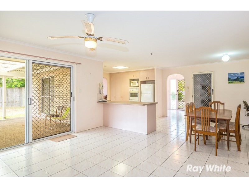 16 Perch Circuit, Sandstone Point QLD 4511