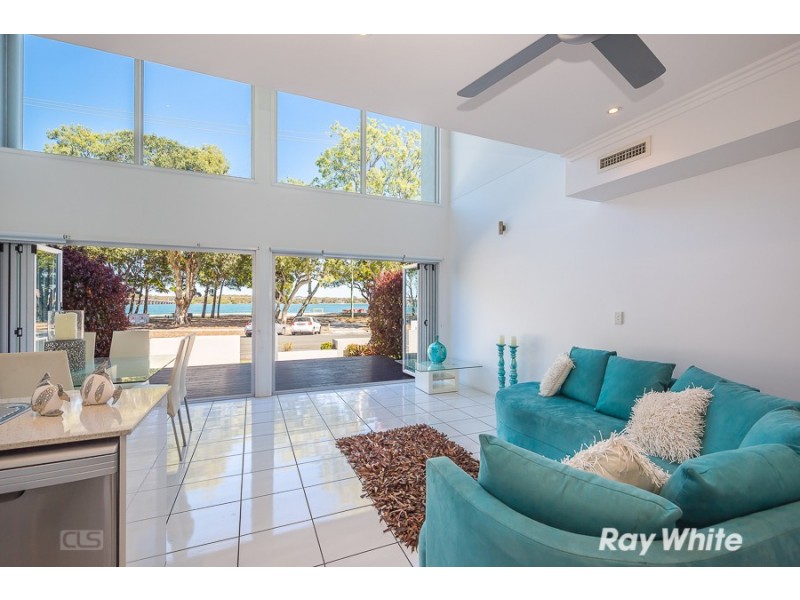 2/17 Sylvan Beach Esplanade, Bellara QLD 4507