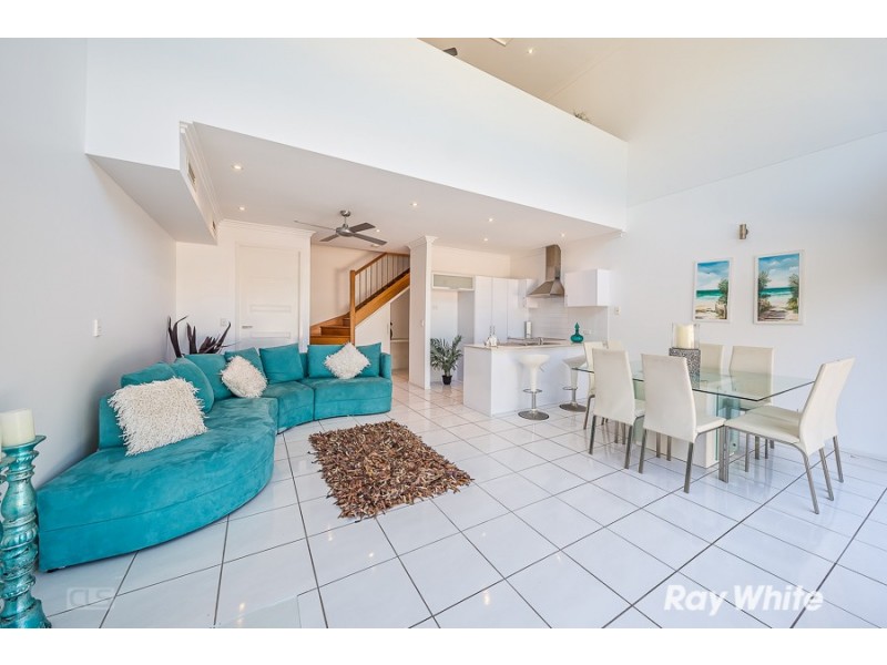 2/17 Sylvan Beach Esplanade, Bellara QLD 4507