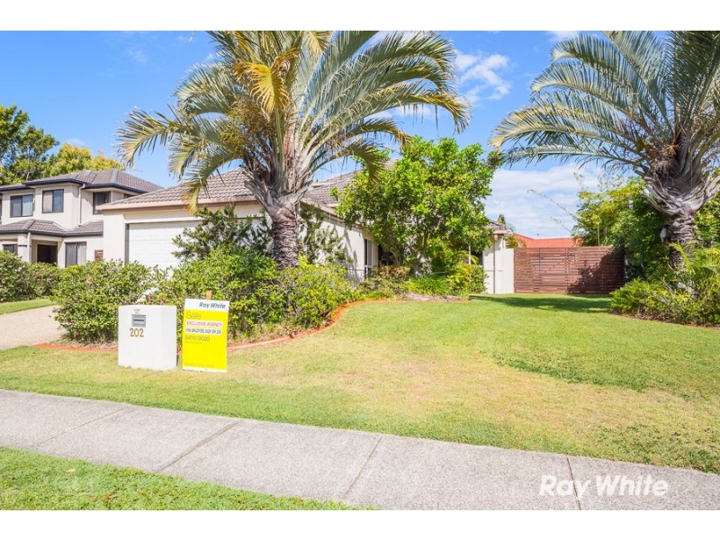 202 Endeavour Drive, Banksia Beach QLD 4507