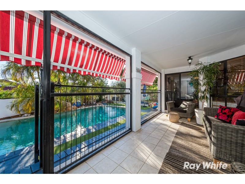28 Dugong Crescent, Banksia Beach QLD 4507