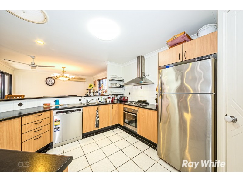 28 Dugong Crescent, Banksia Beach QLD 4507