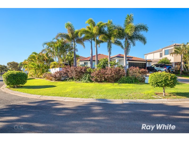 28 Dugong Crescent, Banksia Beach QLD 4507
