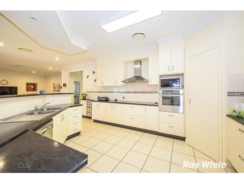 29 Barklya Crescent, Bongaree QLD 4507