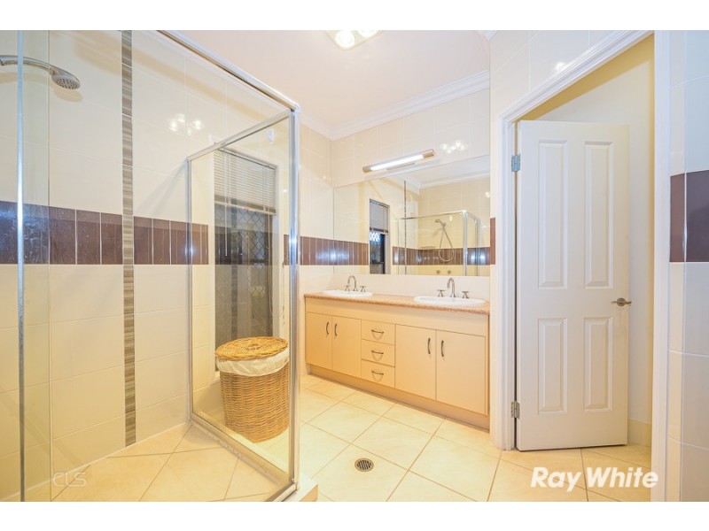 29 Barklya Crescent, Bongaree QLD 4507