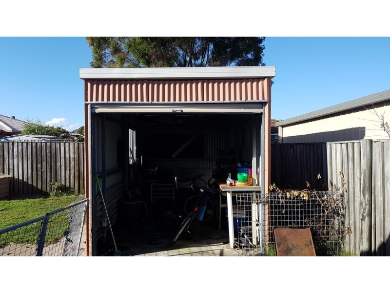 25 Lee Avenue, Bongaree QLD 4507