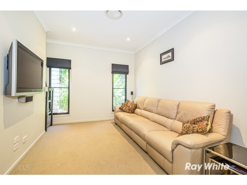 18 Capstan Court, Banksia Beach QLD 4507