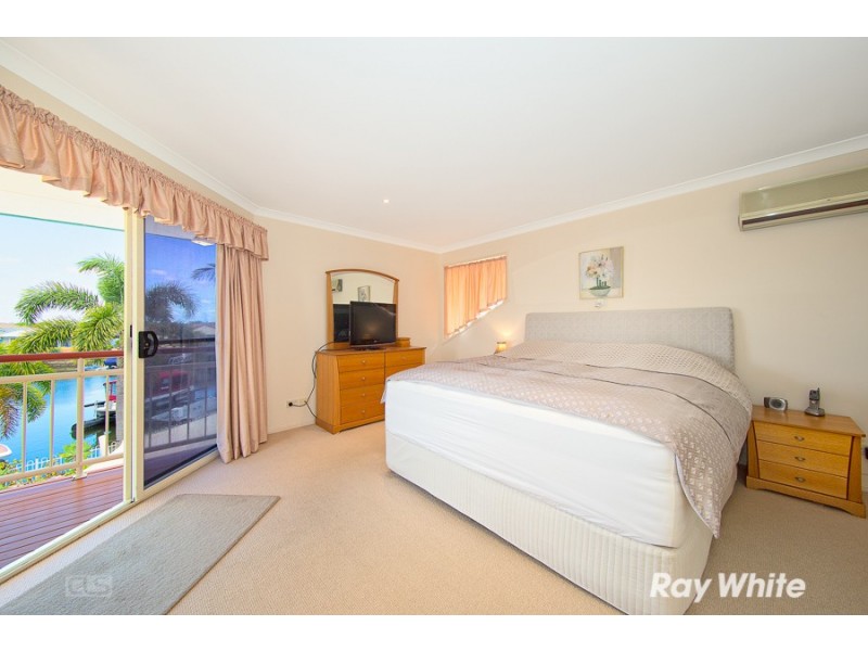 2 Trimaran Court, Banksia Beach QLD 4507