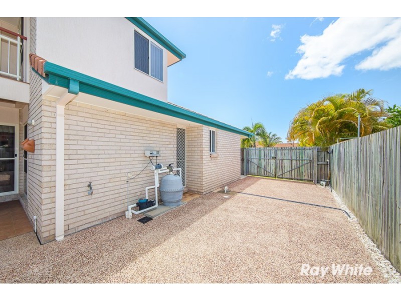 2 Trimaran Court, Banksia Beach QLD 4507