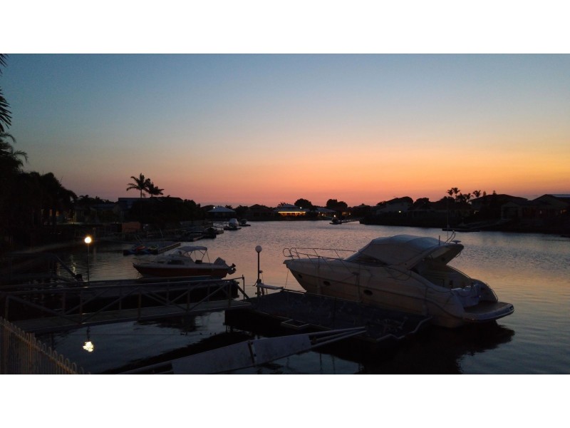 2 Trimaran Court, Banksia Beach QLD 4507