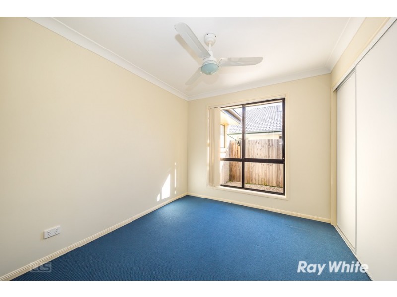 5 Biggera Court, Sandstone Point QLD 4511