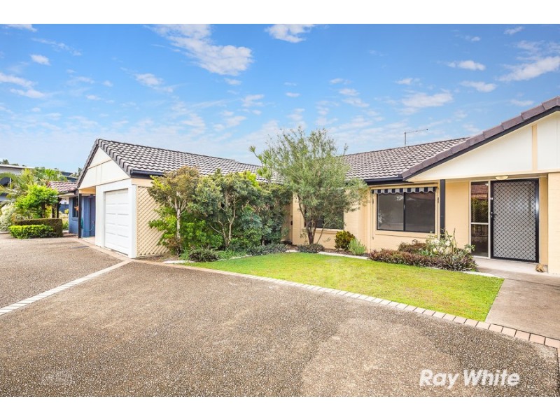 7 Seafarer Court, Sandstone Point QLD 4511