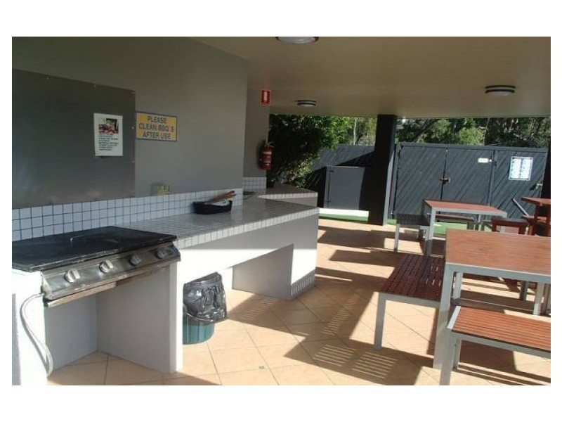16/5 Links Court, Woorim QLD 4507