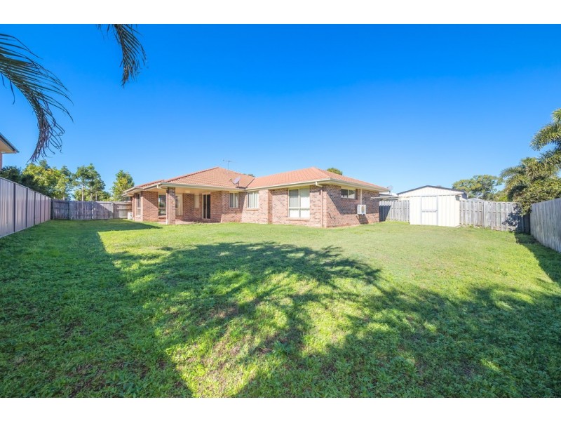 12 Cremorne Court, Sandstone Point QLD 4511