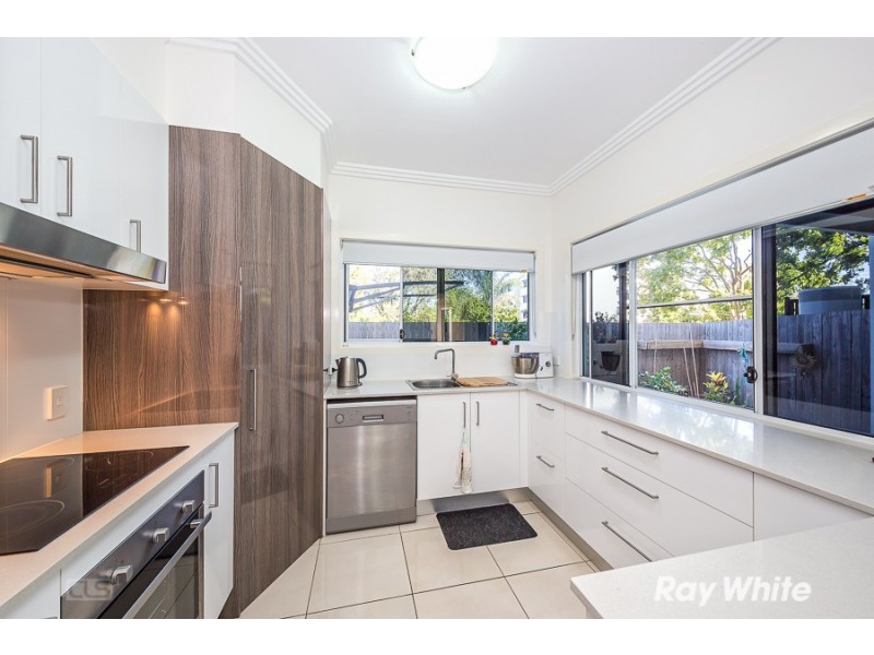 10/8 Wattle Avenue, Bongaree QLD 4507