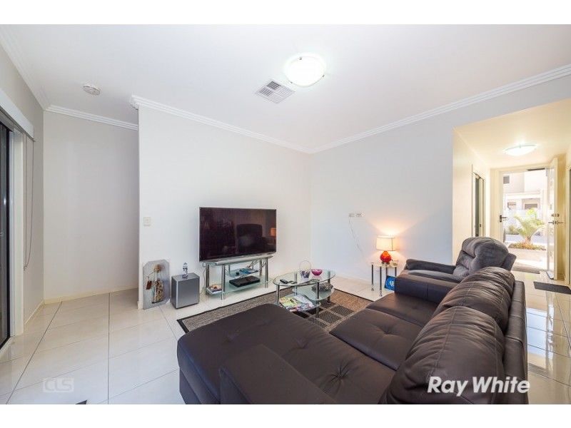 10/8 Wattle Avenue, Bongaree QLD 4507