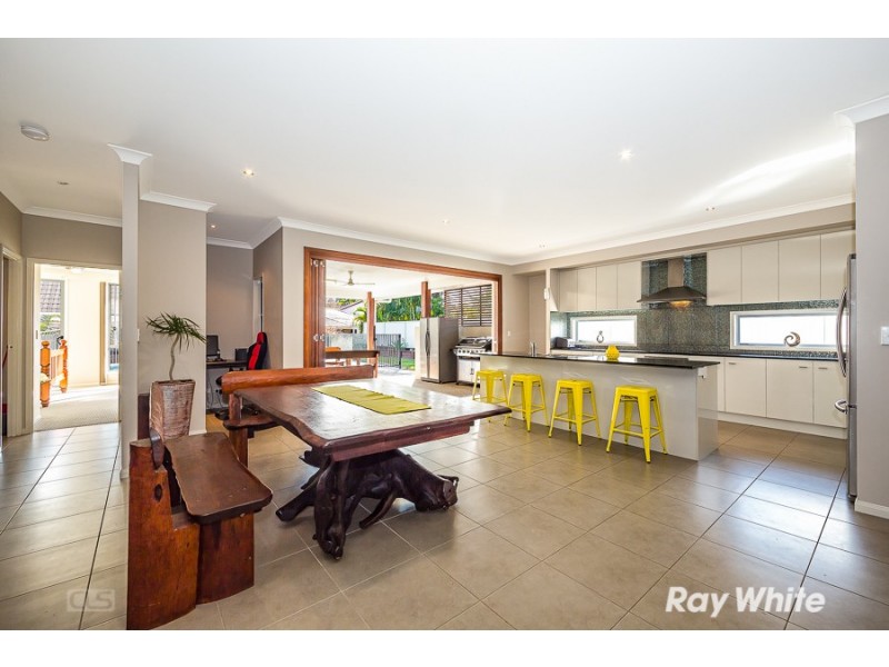 61 Cosmos Avenue, Banksia Beach QLD 4507