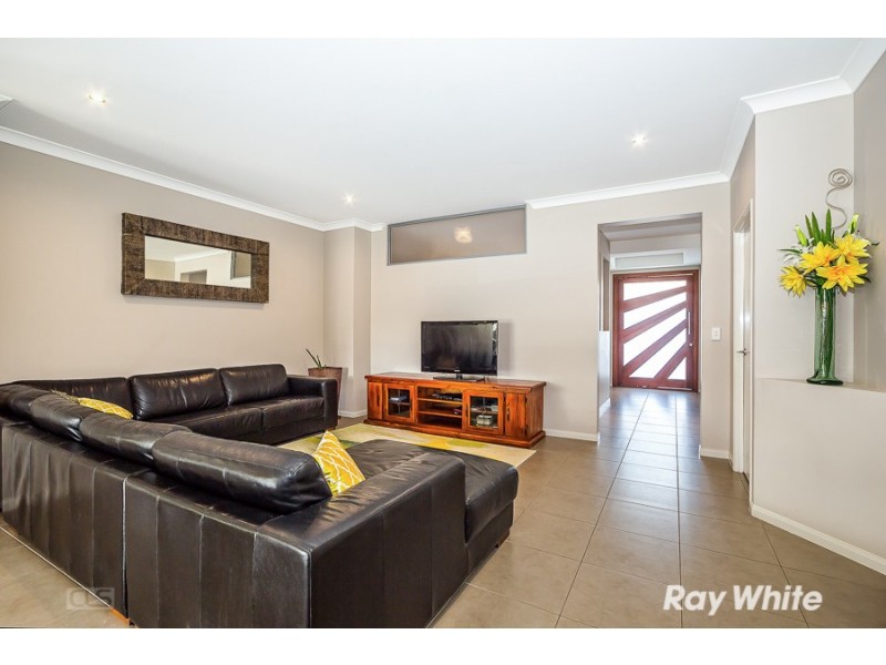 61 Cosmos Avenue, Banksia Beach QLD 4507