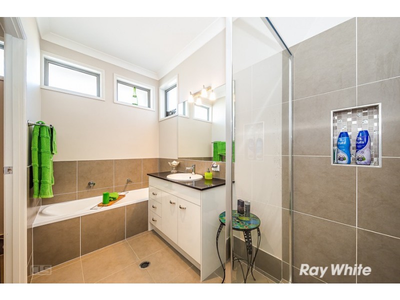 61 Cosmos Avenue, Banksia Beach QLD 4507