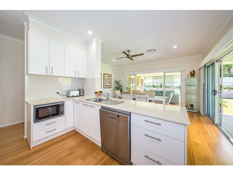 103 Cosmos Avenue, Banksia Beach QLD 4507