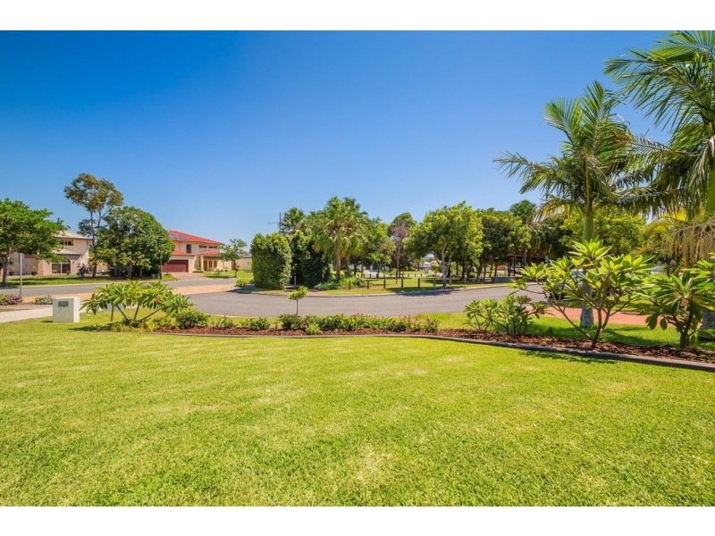 103 Cosmos Avenue, Banksia Beach QLD 4507
