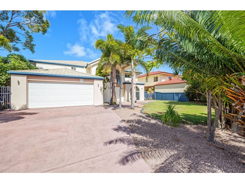 106 Cosmos Avenue, Banksia Beach QLD 4507