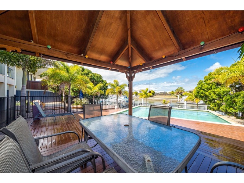 106 Cosmos Avenue, Banksia Beach QLD 4507