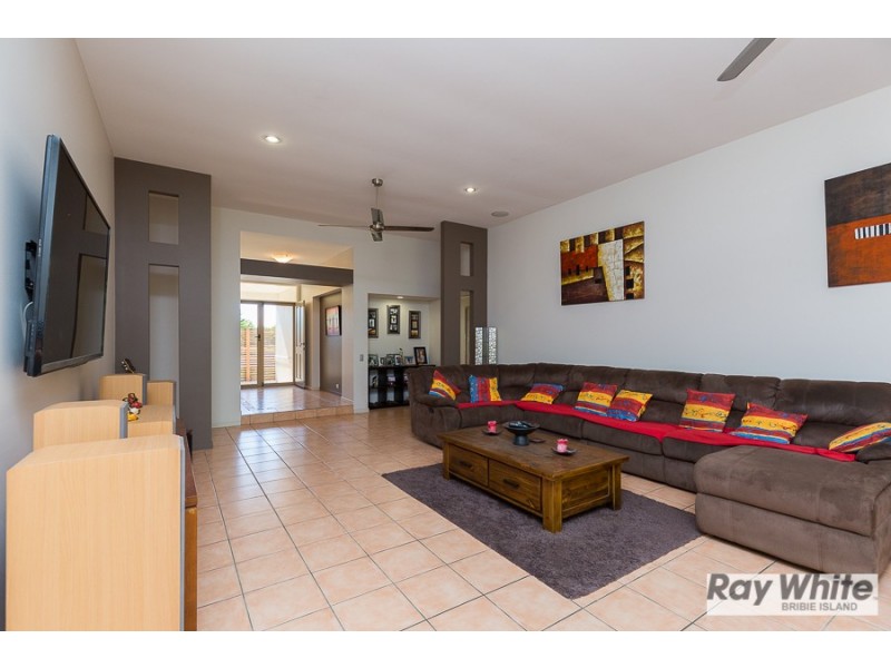 18 Marina Boulevard, Banksia Beach QLD 4507