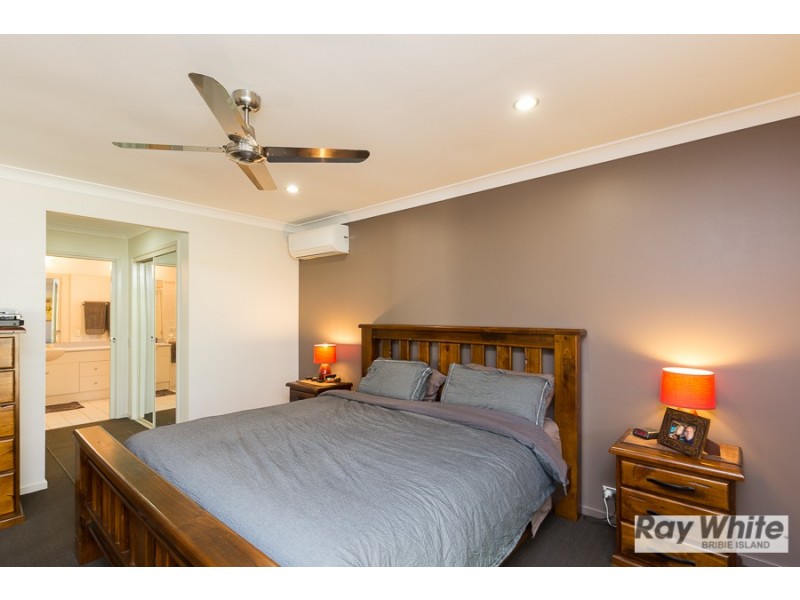 18 Marina Boulevard, Banksia Beach QLD 4507