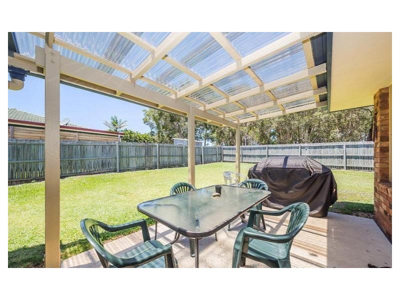 Sandstone Point QLD 4511