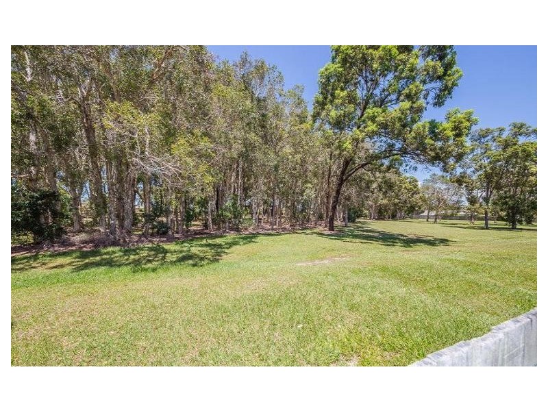 Sandstone Point QLD 4511