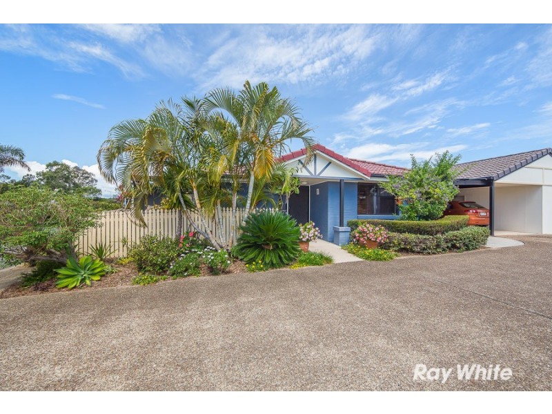 8 Seafarer Court, Sandstone Point QLD 4511