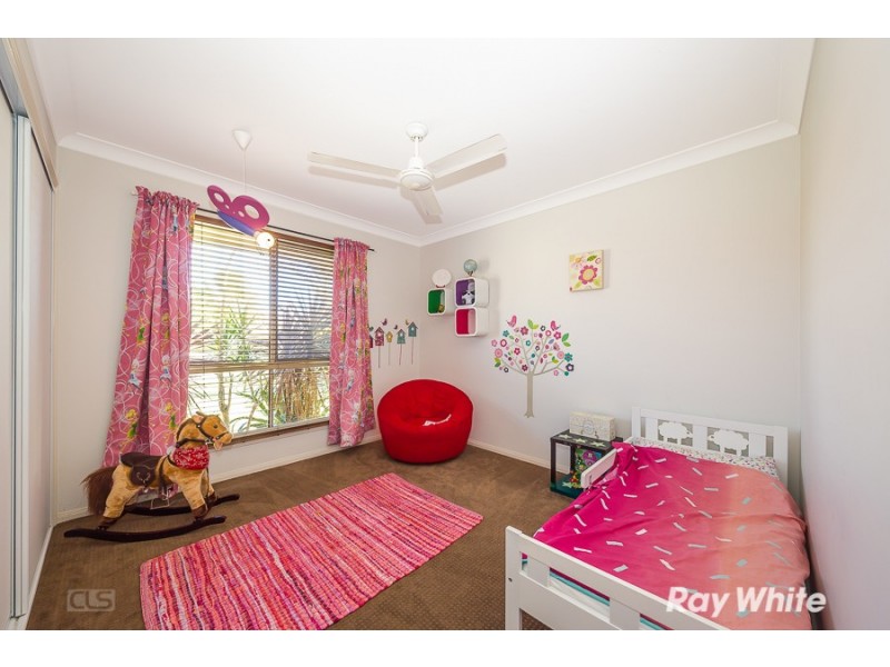 10 Bilinga Court, Sandstone Point QLD 4511