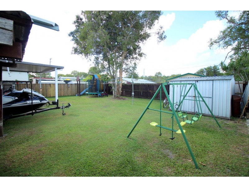 52 Ranald Avenue, Ningi QLD 4511