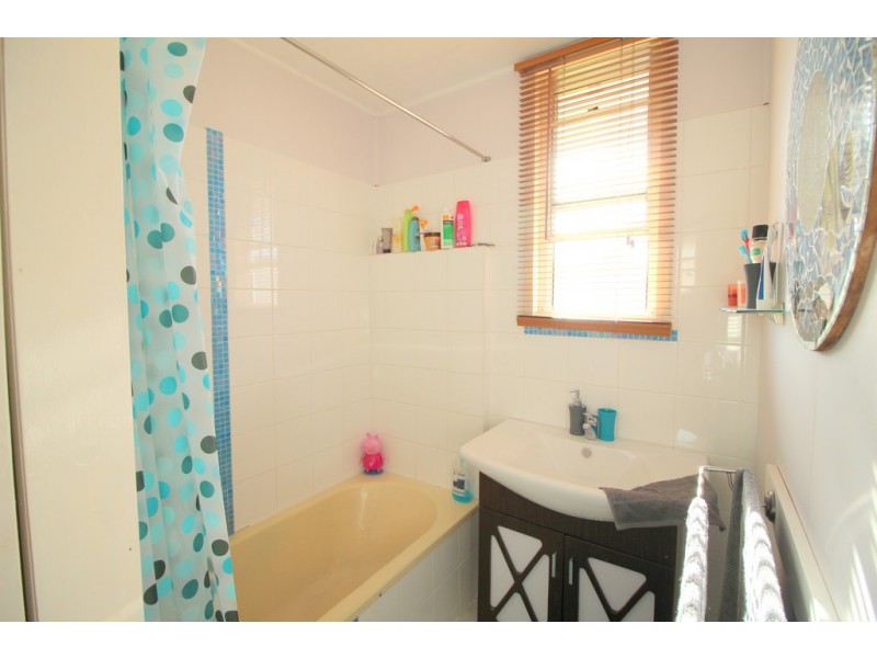 52 Ranald Avenue, Ningi QLD 4511