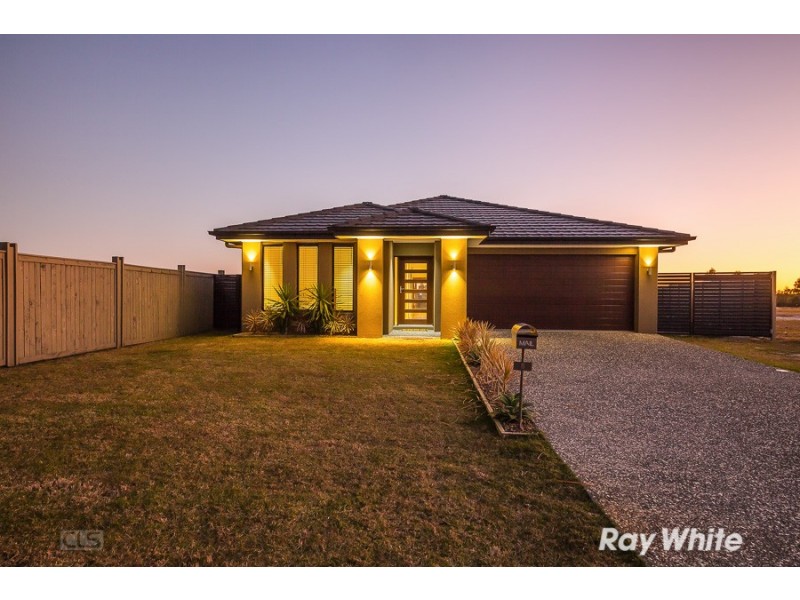 8 Clubrush Court, Banksia Beach QLD 4507